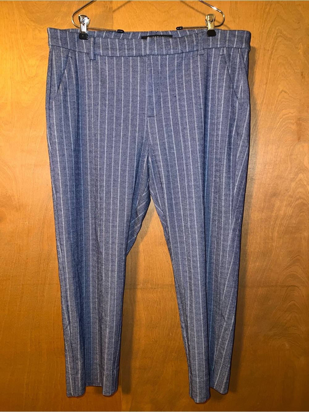 Liverpool Los Angeles Blue Pinstripe Herringbone Pants 16/33